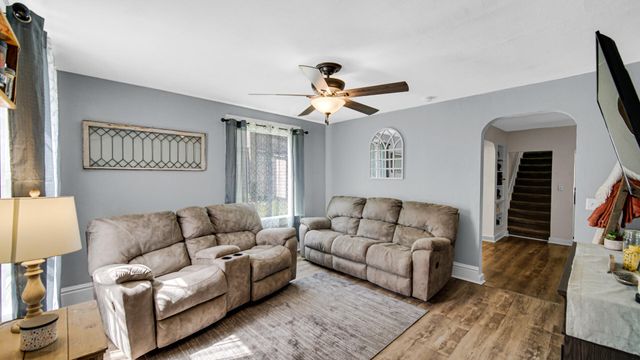 406 C Street, La Porte, IN 46350