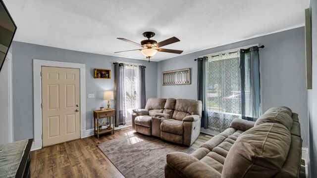 406 C Street, La Porte, IN 46350