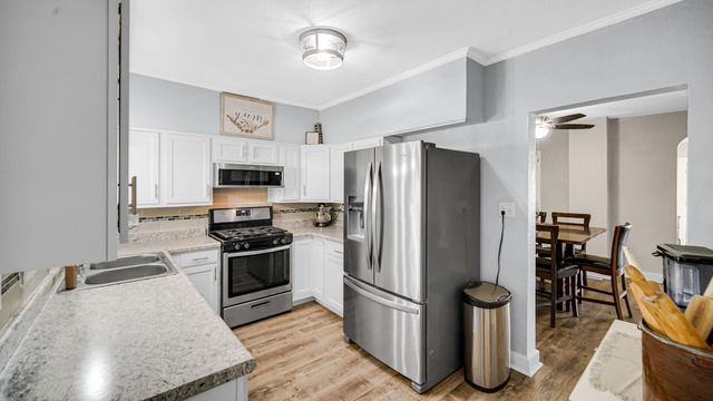 406 C Street, La Porte, IN 46350