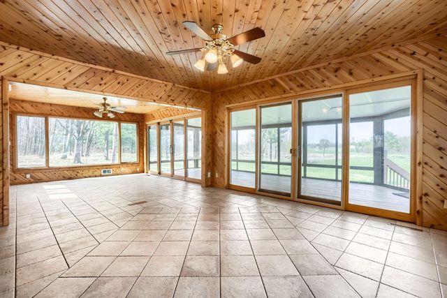 5696 170th Street N, Hugo, MN 55038