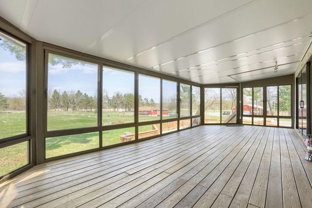 5696 170th Street N, Hugo, MN 55038