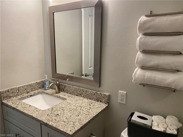 3350 N Key DR # 914, North Fort Myers, FL 33903