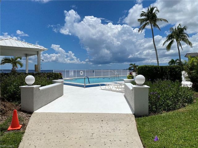 3350 N Key DR # 914, North Fort Myers, FL 33903