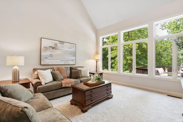 11120 Creekwood Court, Fort Wayne, IN 46814