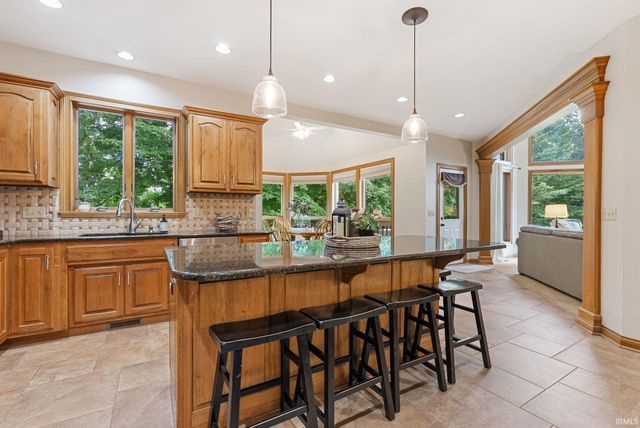 11120 Creekwood Court, Fort Wayne, IN 46814