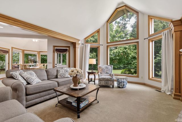 11120 Creekwood Court, Fort Wayne, IN 46814