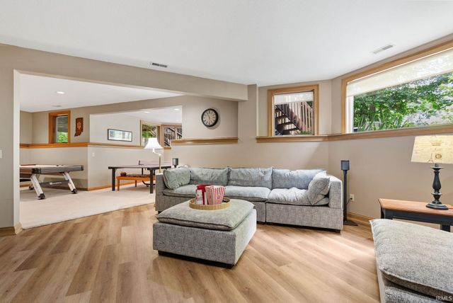 11120 Creekwood Court, Fort Wayne, IN 46814
