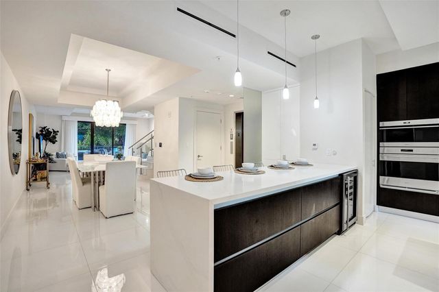 3030 N Ocean Boulevard S104, Fort Lauderdale, FL 33308