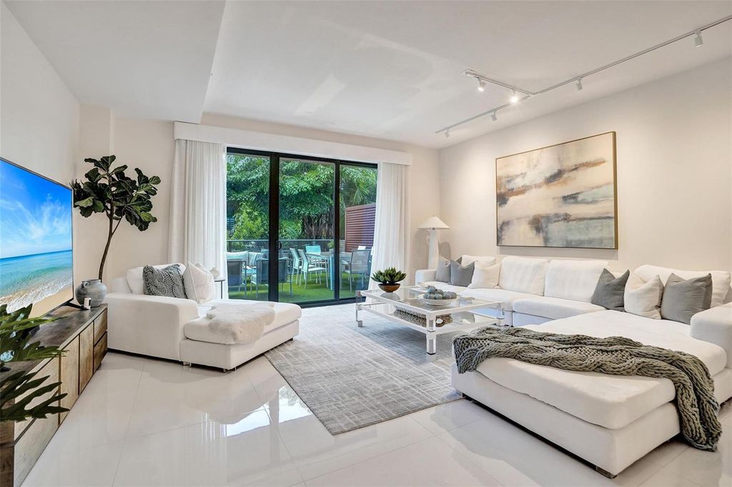 3030 N Ocean Boulevard S104, Fort Lauderdale, FL 33308