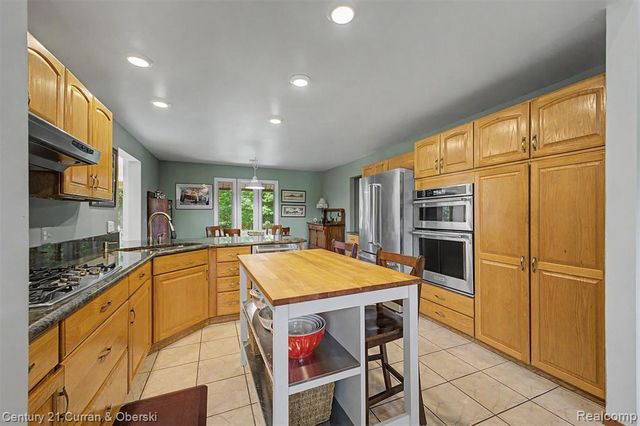 11349 Philway Court, Brighton, MI 48114