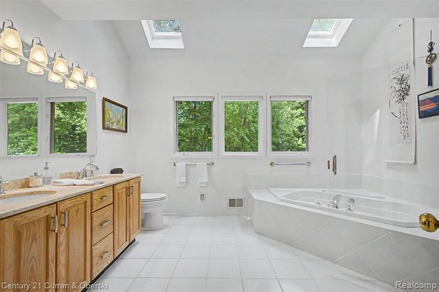 11349 Philway Court, Brighton, MI 48114