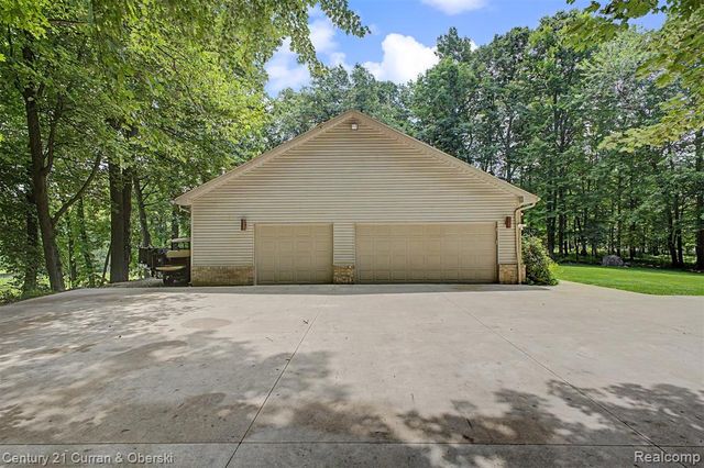 11349 Philway Court, Brighton, MI 48114