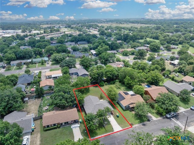 1101 E Avenue O, Belton, TX 76513