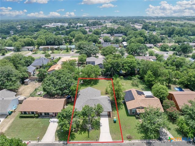 1101 E Avenue O, Belton, TX 76513