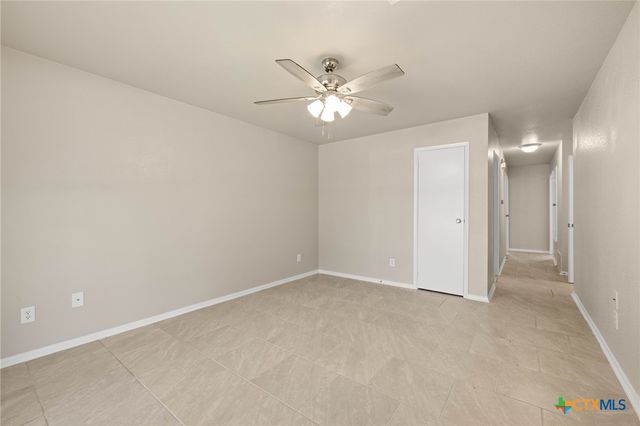 1101 E Avenue O, Belton, TX 76513