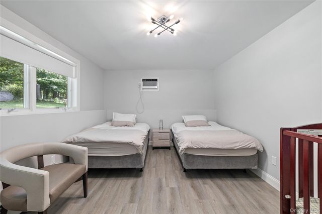 29 Skylark Drive, Monsey, NY 10977