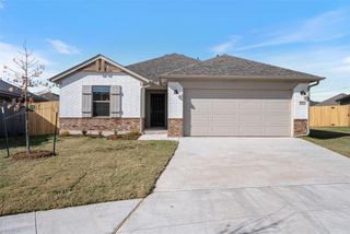 445 Haven Street, Yukon, OK 73099