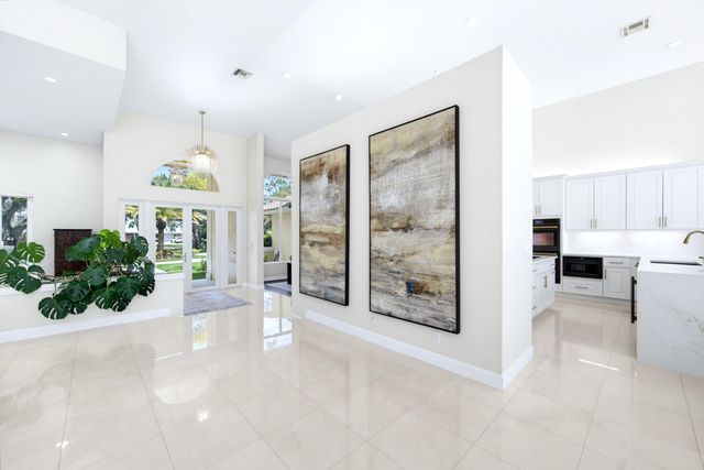 7638 NW 51ST Place, Coral Springs, FL 33067
