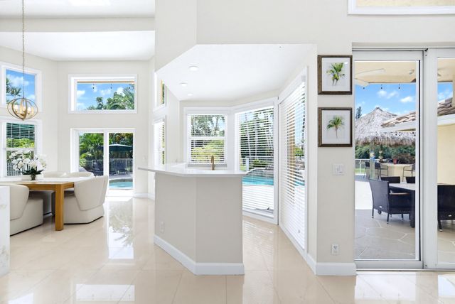 7638 NW 51ST Place, Coral Springs, FL 33067