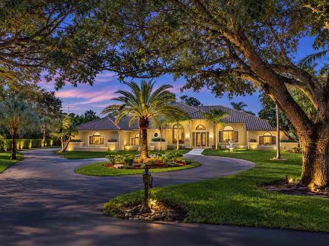 7638 NW 51ST Place, Coral Springs, FL 33067