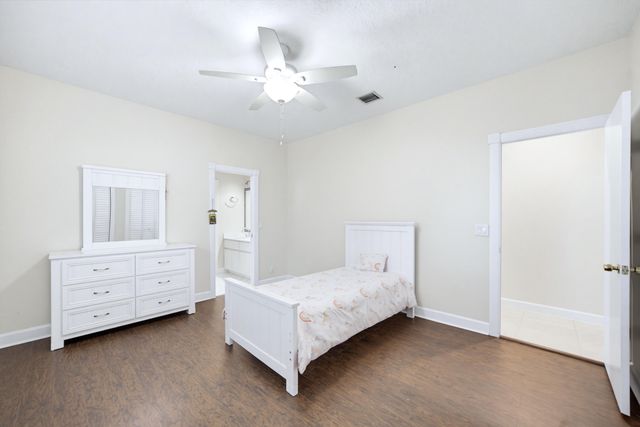 7638 NW 51ST Place, Coral Springs, FL 33067