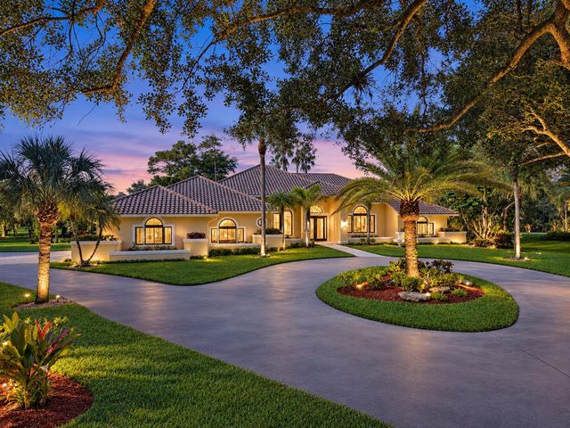7638 NW 51ST Place, Coral Springs, FL 33067