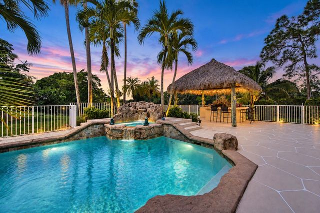 7638 NW 51ST Place, Coral Springs, FL 33067