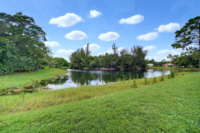 7638 NW 51ST Place, Coral Springs, FL 33067