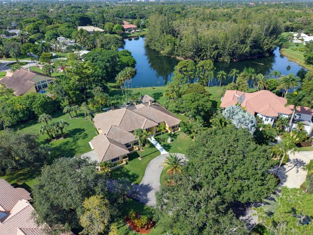7638 NW 51ST Place, Coral Springs, FL 33067