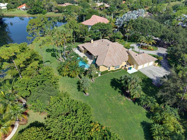 7638 NW 51ST Place, Coral Springs, FL 33067