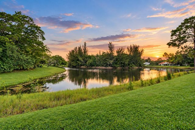 7638 NW 51ST Place, Coral Springs, FL 33067