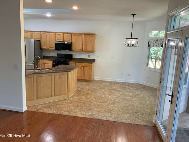 30 Steeplechase Court, Southern Pines, NC 28387