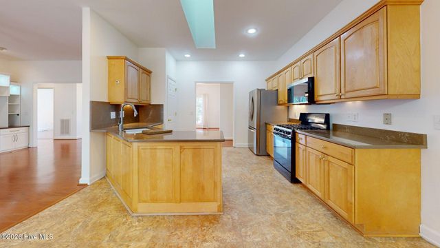 30 Steeplechase Court, Southern Pines, NC 28387