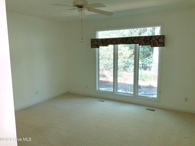 30 Steeplechase Court, Southern Pines, NC 28387