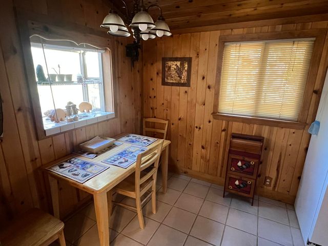 109 S 3rd Avenue S, Chiloquin, OR 97624