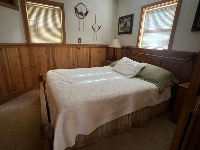 109 S 3rd Avenue S, Chiloquin, OR 97624