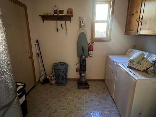 109 S 3rd Avenue S, Chiloquin, OR 97624