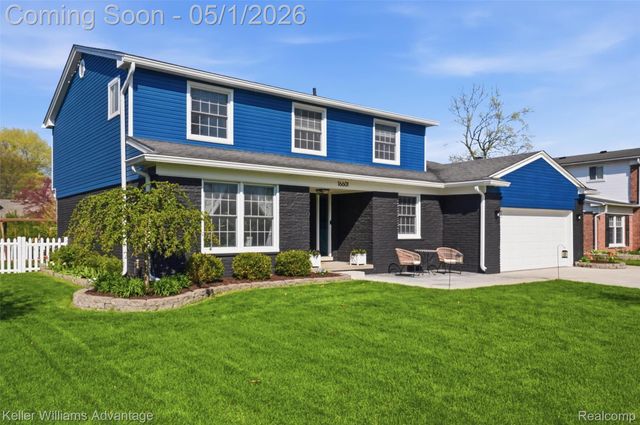 16601 Golfview Street, Livonia, MI 48154