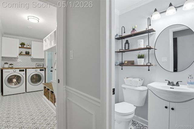 16601 Golfview Street, Livonia, MI 48154
