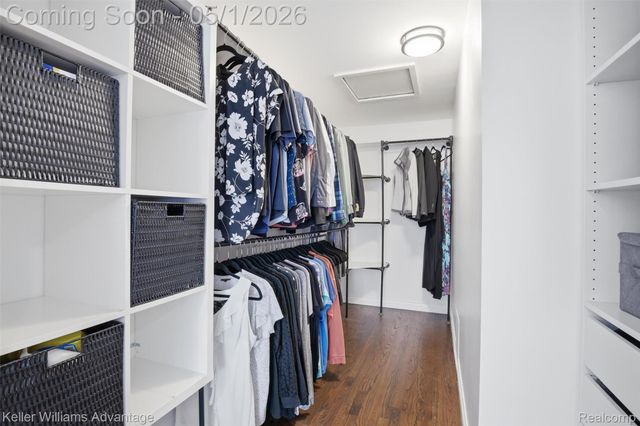 16601 Golfview Street, Livonia, MI 48154