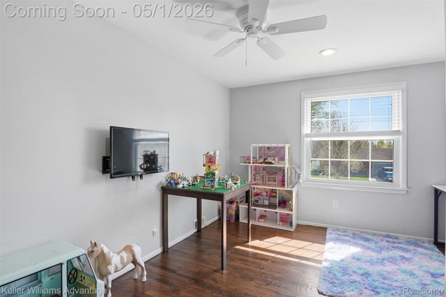 16601 Golfview Street, Livonia, MI 48154