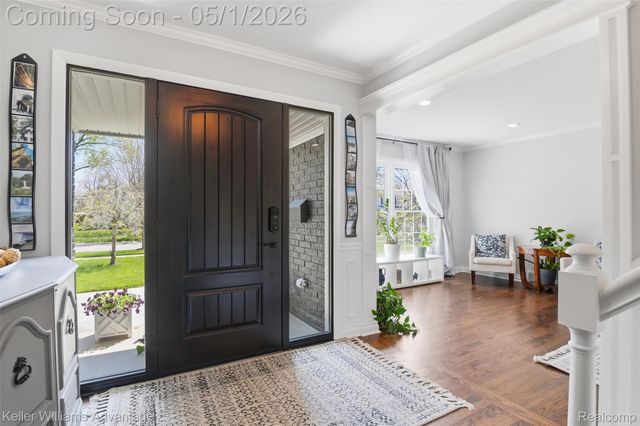 16601 Golfview Street, Livonia, MI 48154