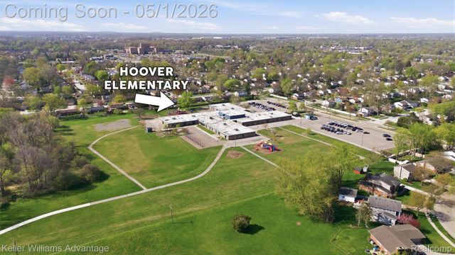 16601 Golfview Street, Livonia, MI 48154