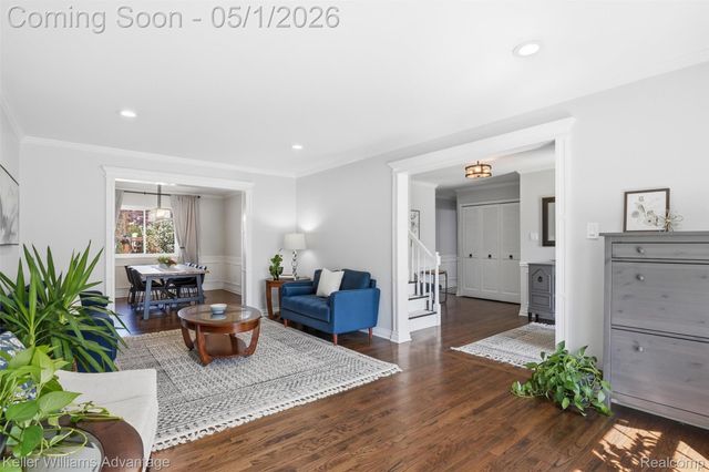 16601 Golfview Street, Livonia, MI 48154