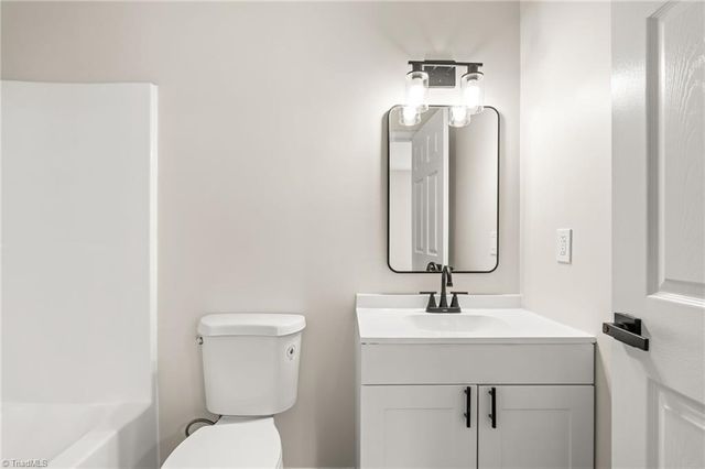 409 S Fayetteville Street, Liberty, NC 27298