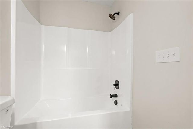 409 S Fayetteville Street, Liberty, NC 27298