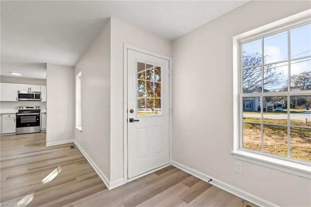 409 S Fayetteville Street, Liberty, NC 27298