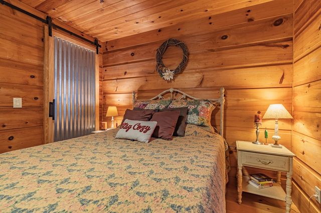 659 Kells Ridge Drive, Ellijay, GA 30540