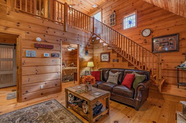 659 Kells Ridge Drive, Ellijay, GA 30540