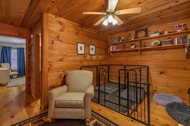 659 Kells Ridge Drive, Ellijay, GA 30540